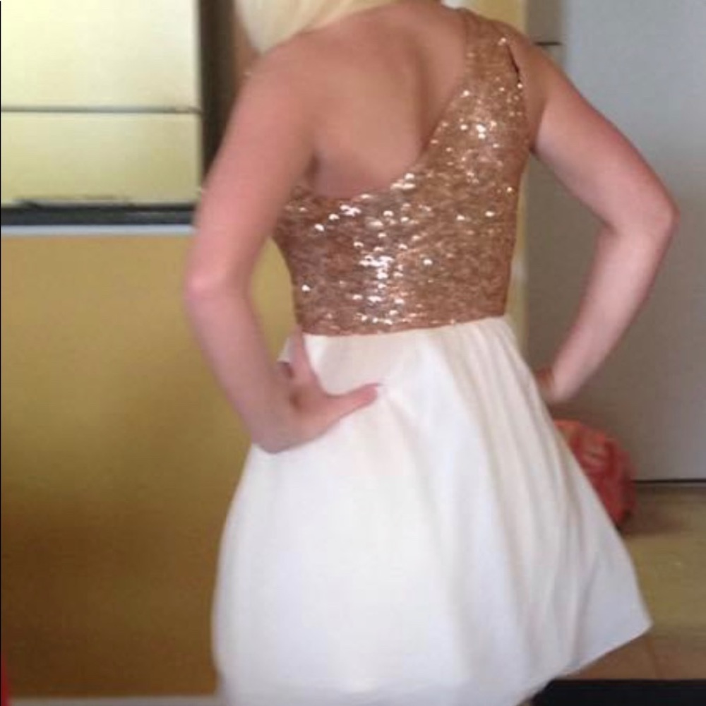 Gorgeous Dresses!